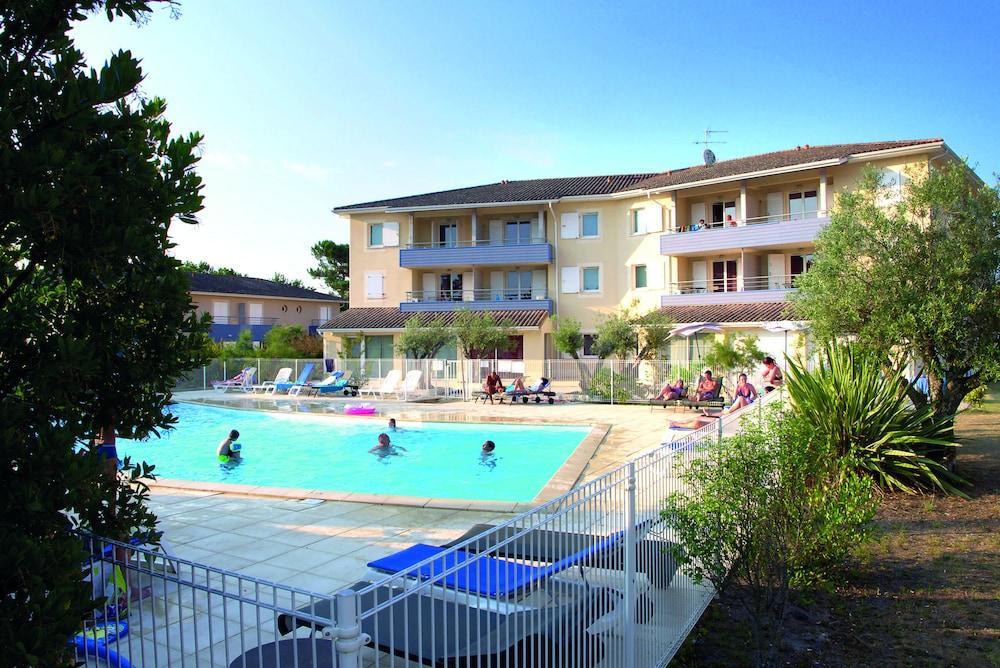 Appart'City Classic Bordeaux Aeroport St Jean D'Illac Saint-Jean-d'Illac Exterior foto